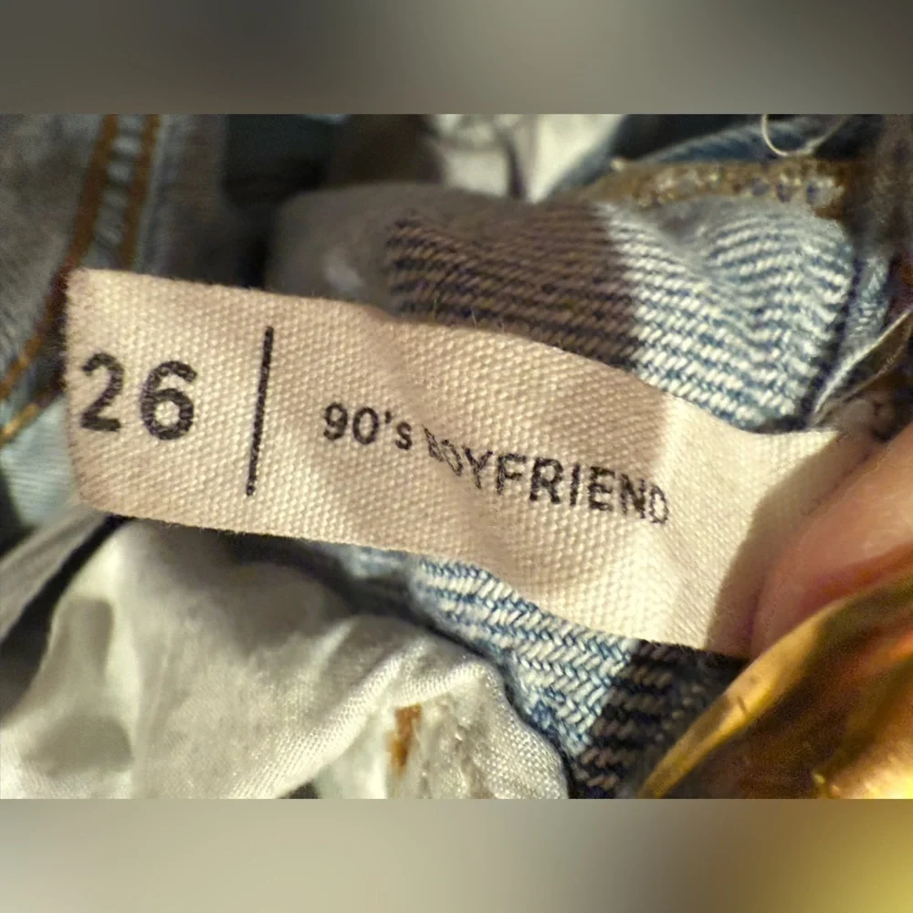 PacSun 90’s Boyfriend Distressed Light Blue Women's Jeans Size 26